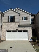 Building Photo - 950 Sunny Lk Dr
