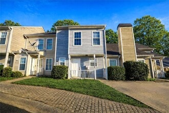 Building Photo - 6468 Wellington Chase Ct