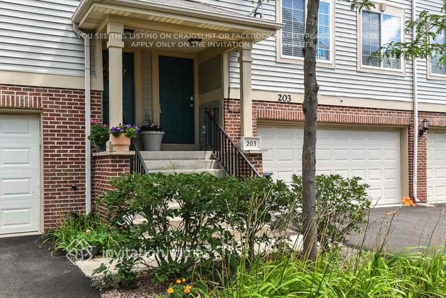 Building Photo - 203 Monarch Dr