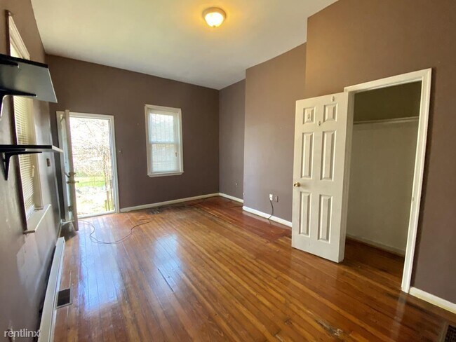 Foto del edificio - 611 N 32nd St