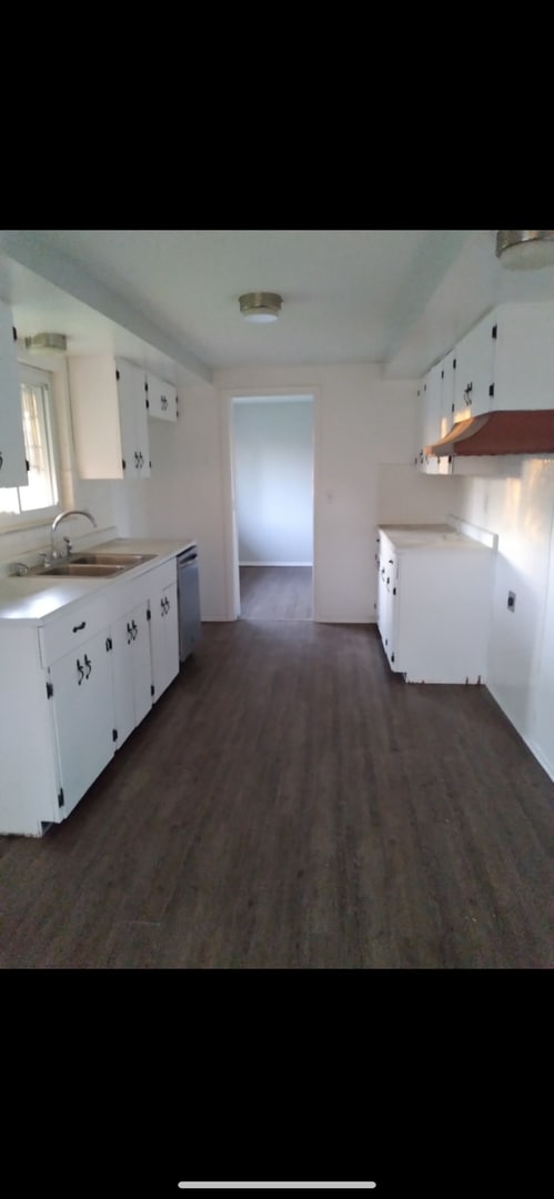 Building Photo - Check out this 3bdr, 2 bath ranch in Huber...