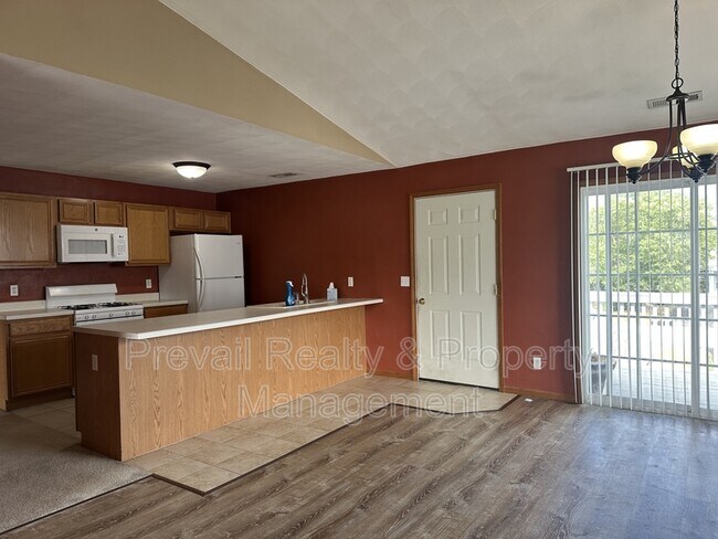 Foto del edificio - 10190 Monarch Rd