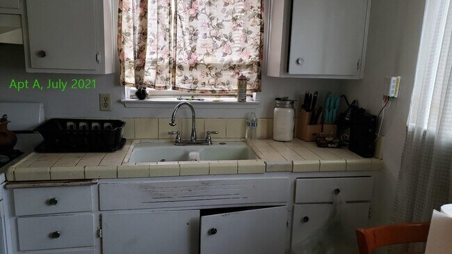 Foto del interior - 119 Felker St