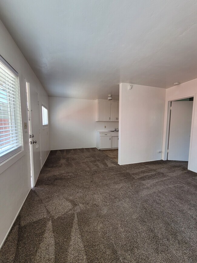 1035 Wilbur Ave Unit 1035 Wilbur, San Diego, CA 92109 1035 Wilbur Ave