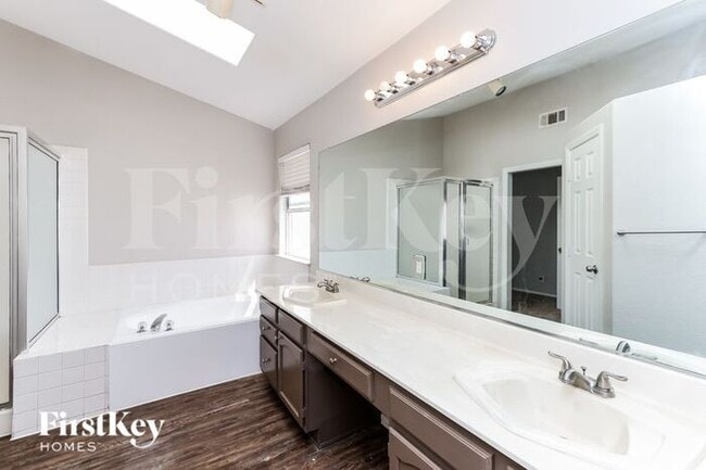 Foto del edificio - 7908 Turtle Cove Ave