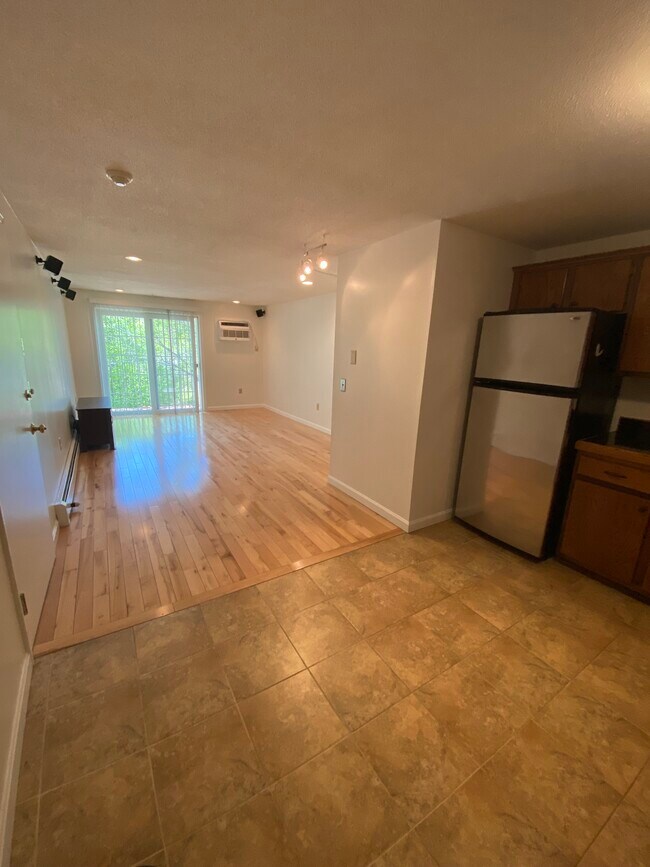 Foto del edificio - 609 White Cedar Blvd