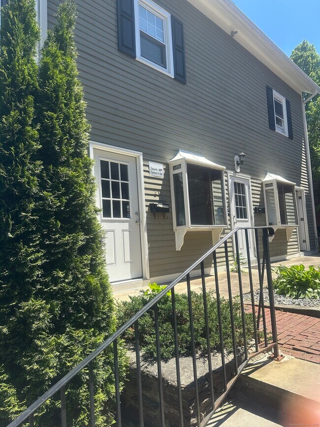 Foto del edificio - 18 Depot St