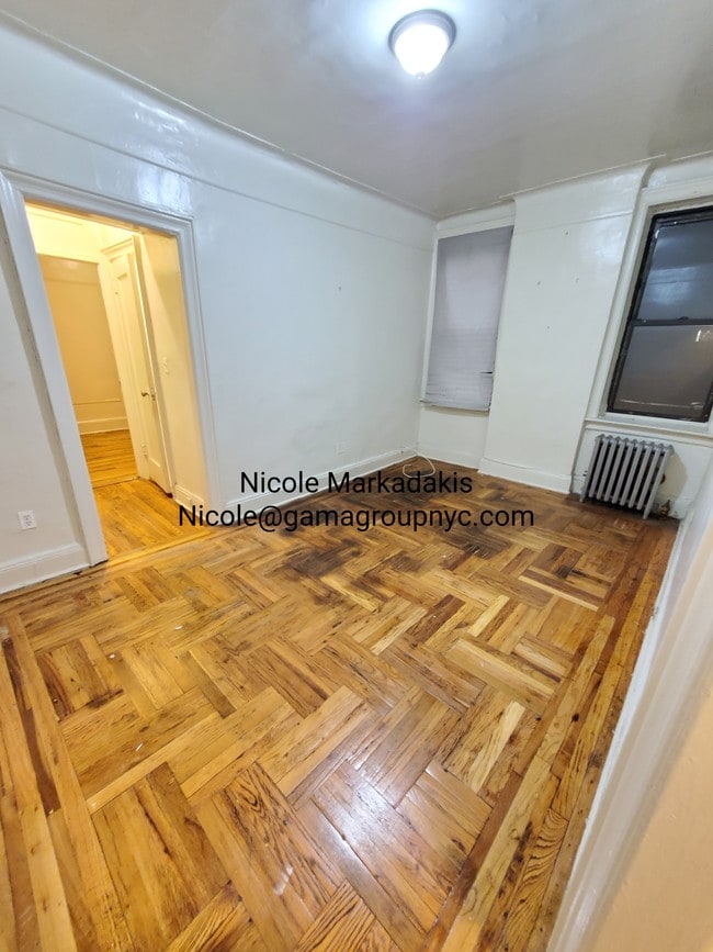 Foto del edificio - 1447 E 2nd St