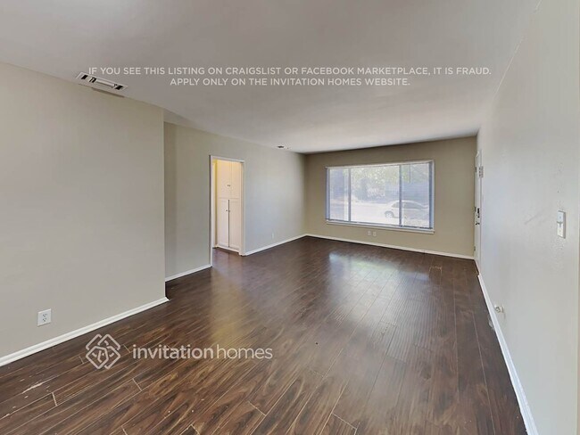 Foto del edificio - 7826 Ben Ave