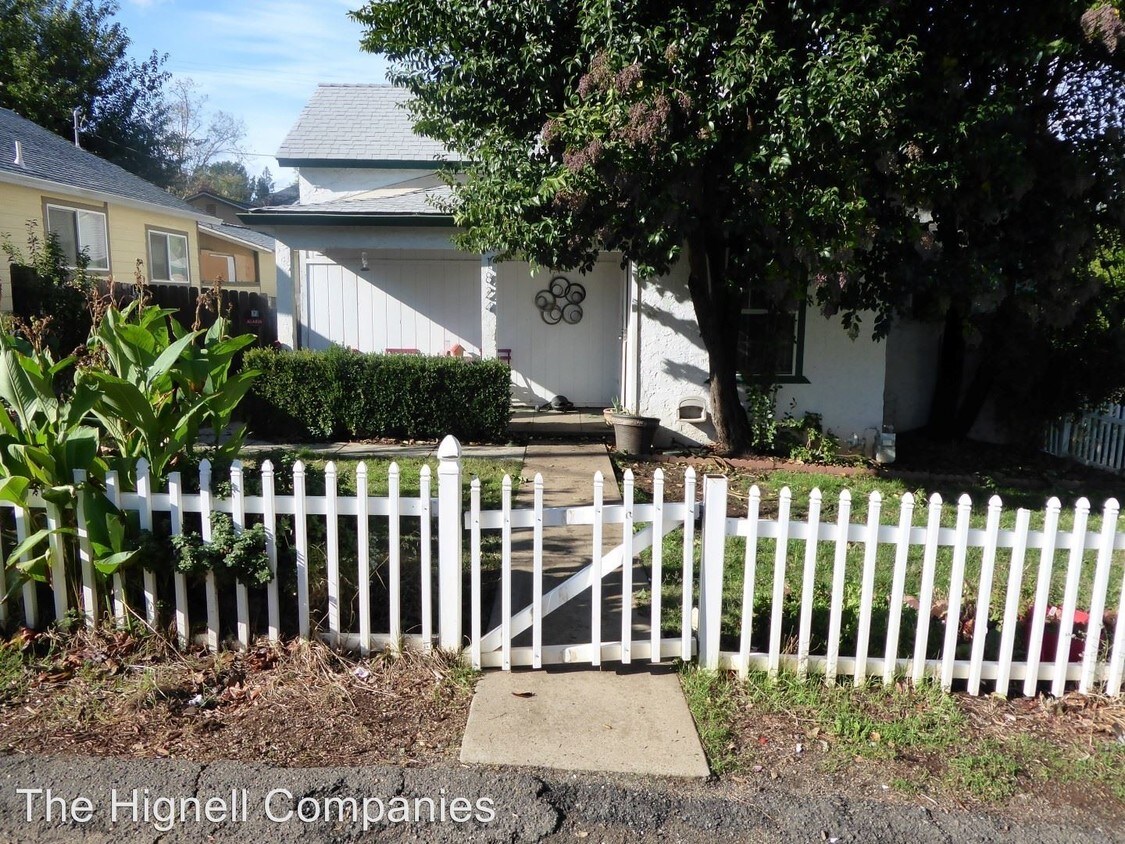 Primary Photo - 2 br, 2 bath House - 1824 Grace Ave