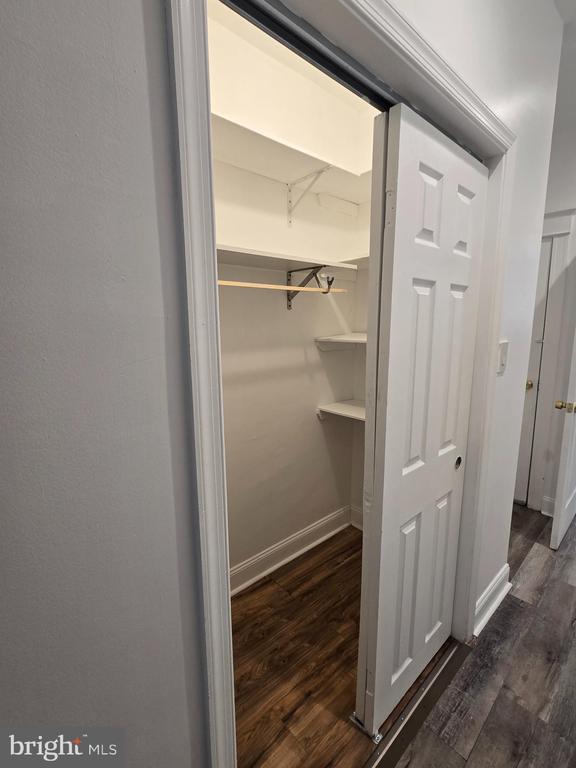 Building Photo - 3513 Vista St