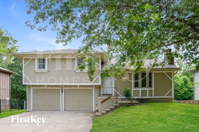 Primary Photo - 6733 NW Sioux Dr