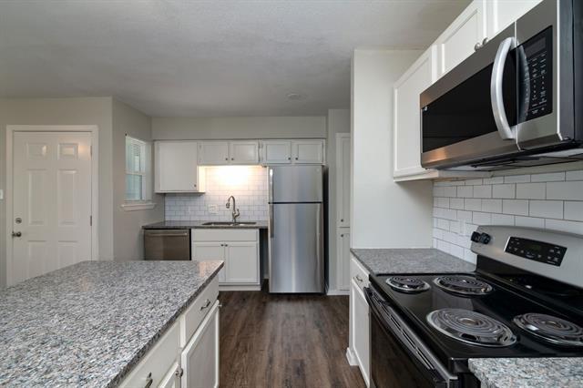 Foto del edificio - 8037 W Elizabeth Ln