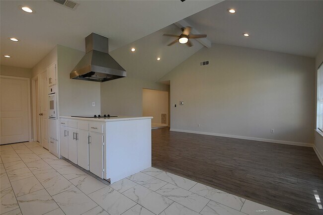 Foto del edificio - 9243 Friendship Rd