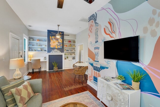 Foto del edificio - 307 W Waldburg Ln