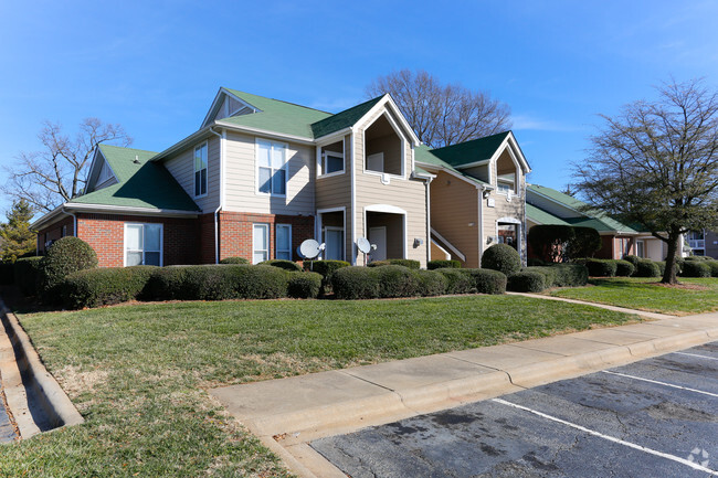 Building Photo - Wellington Farms