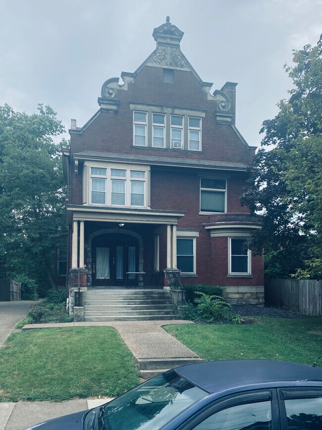 Building Photo - 3514 Telford St