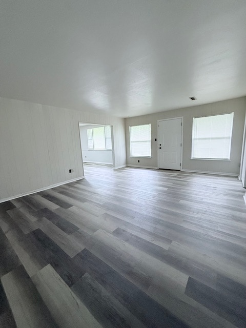 Photo - 1915 Green Valley Dr House