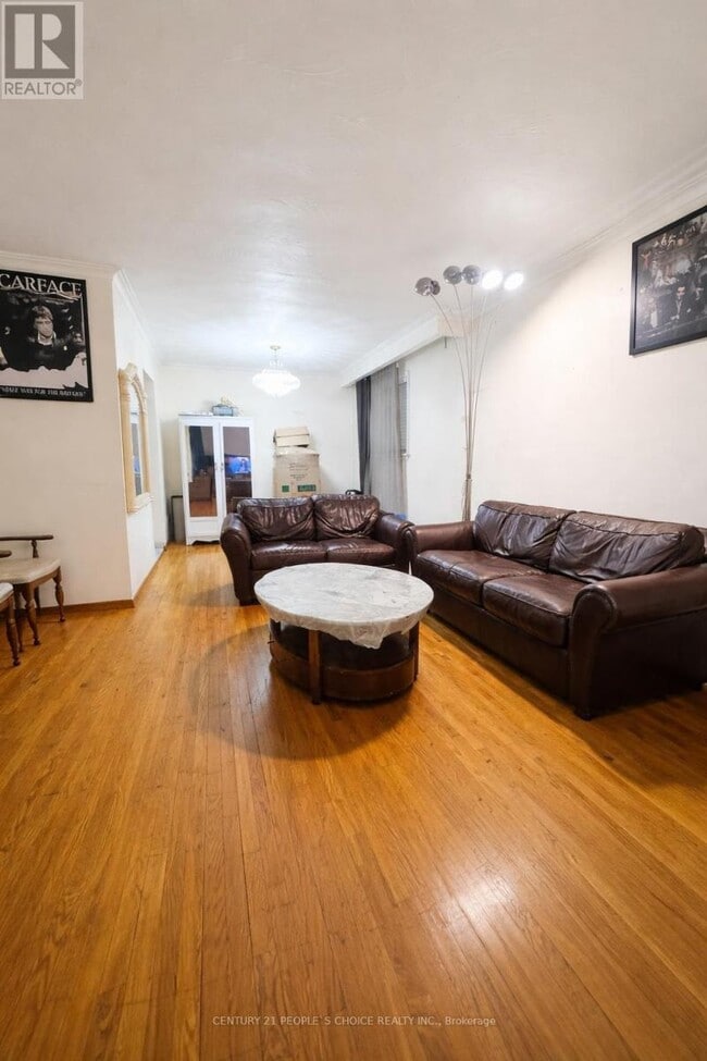 Building Photo - 7523 Middlebrook St