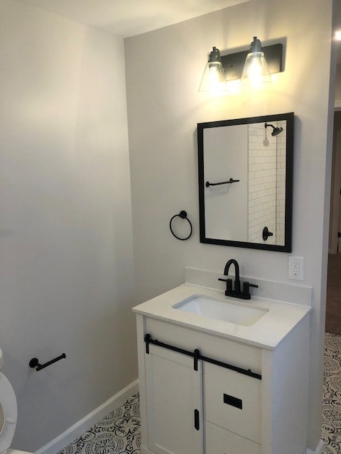 Building Photo - 1745 Maple Ave