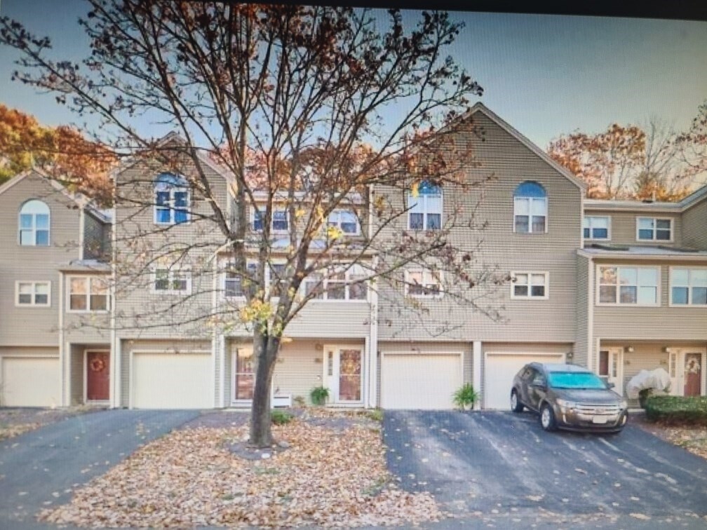 21 Thayer Pond Dr Unit 3, Oxford, MA 01537 Condo for Rent in Oxford