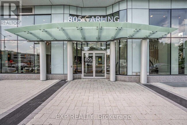 Building Photo - 805-805 Carling Ave