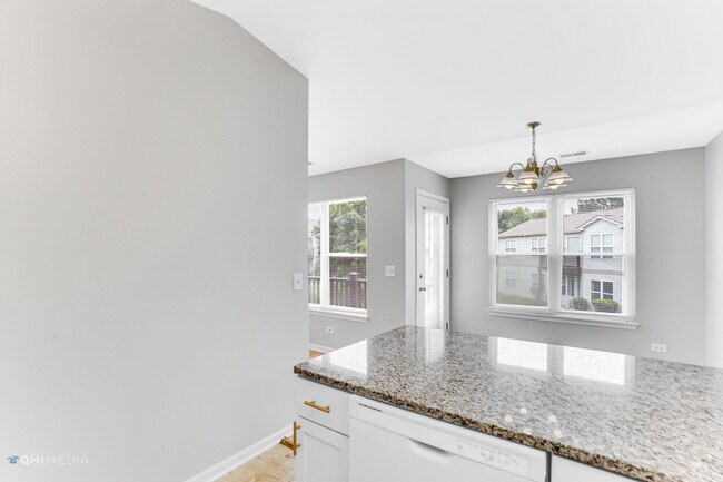 Building Photo - 1003 Radclyffe Ct