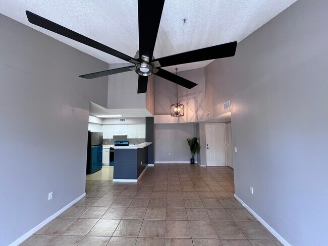 Foto del edificio - 7896 Sonoma Springs Cir