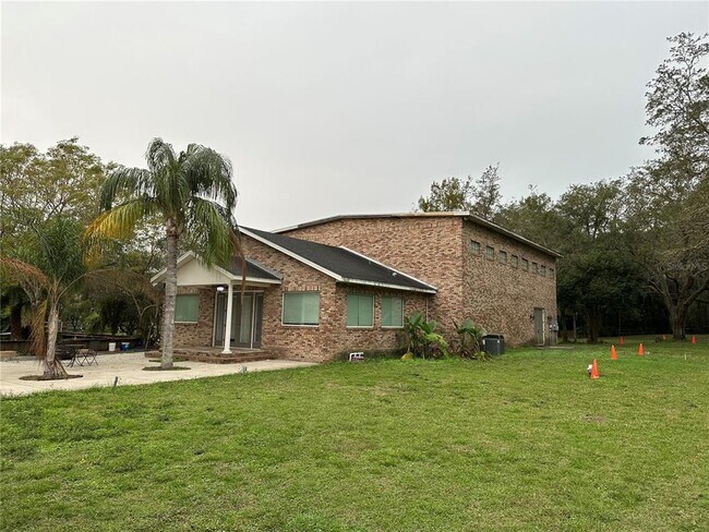 Building Photo - 7024 Sawmill Blvd