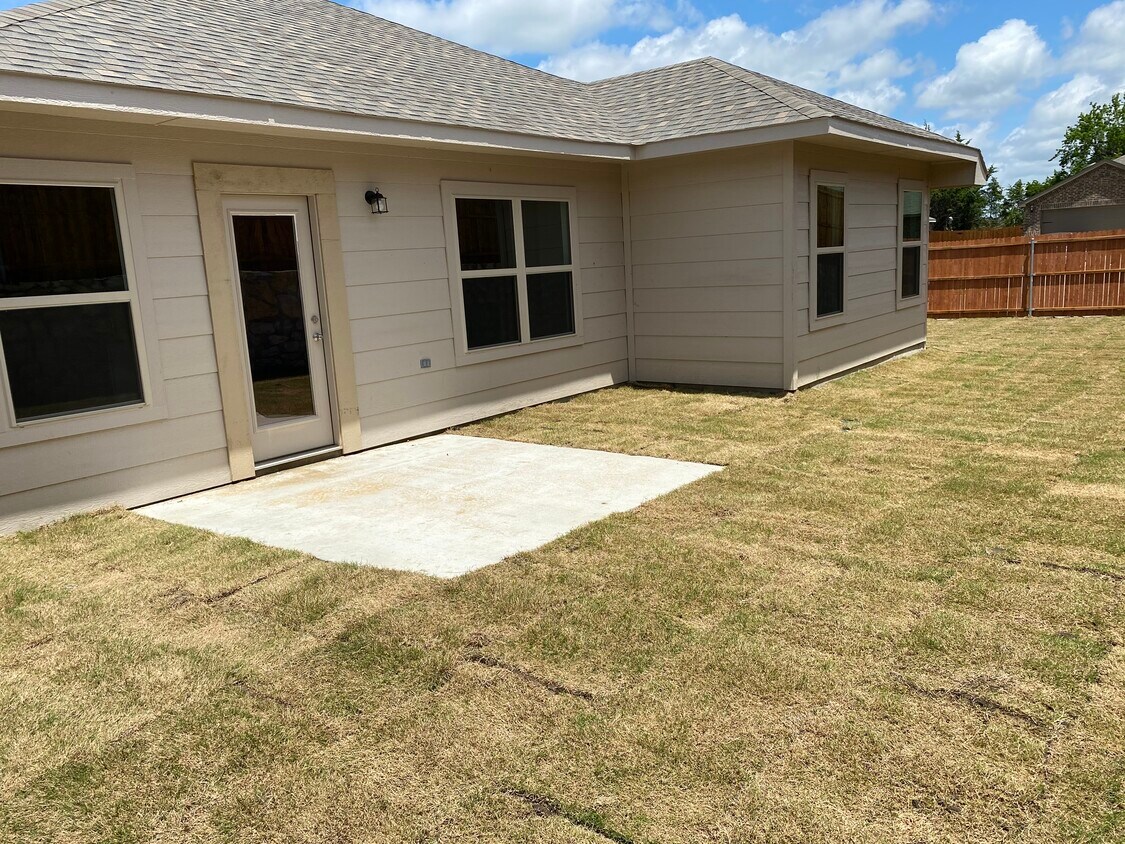 2121 Nutmeg Way, Anna, TX 75409 House Rental in Anna, TX