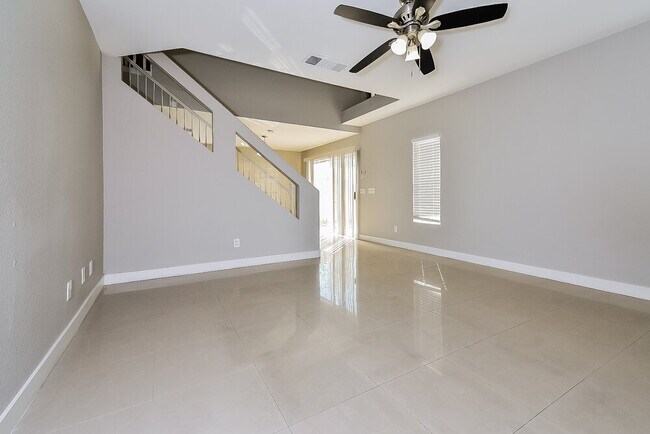 Foto del edificio - 3472 Wordsworth St