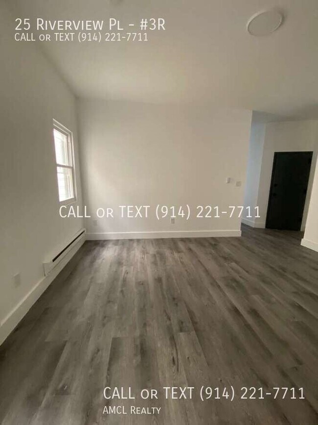 Building Photo - 25 Riverview Pl