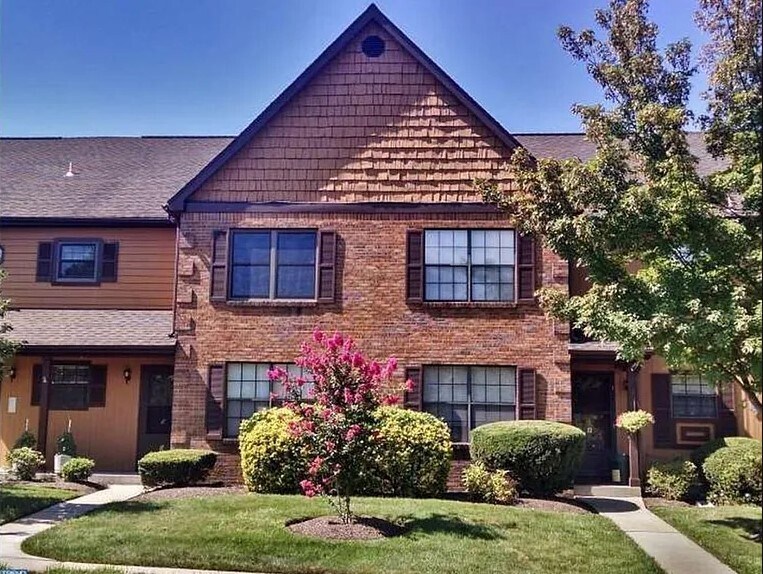 11 Barclay Ct Unit ., Trenton, NJ 08648 Condo for Rent in Trenton, NJ