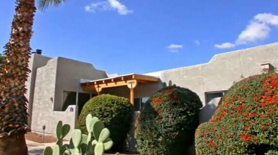 Building Photo - Reflections in the Catalinas