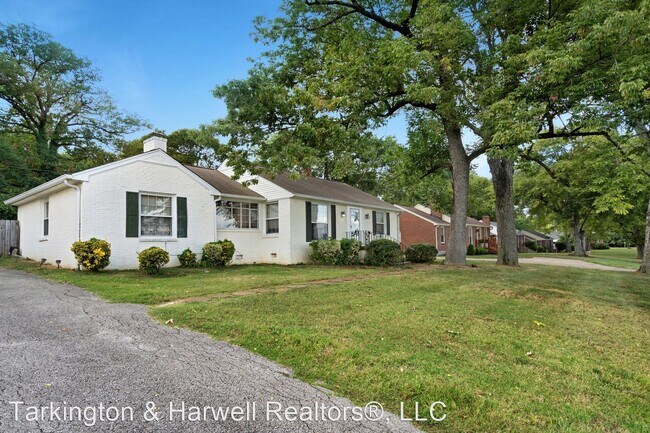 Building Photo - 3 br, 1 bath House - 117 White Bridge Pk.