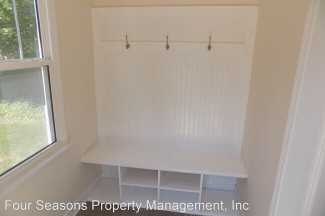 Building Photo - 1 br, 1 bath House - 1601 Pecan Avenue