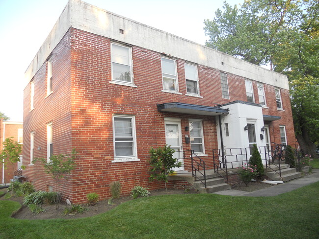 Building Photo - 1343 Ida Ave