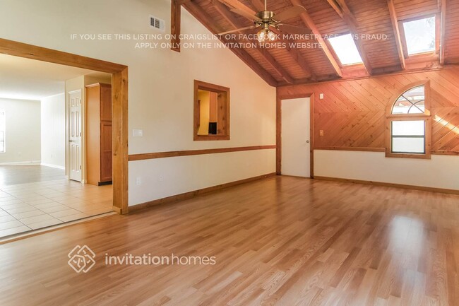 Building Photo - 7423 Antietam Ct E