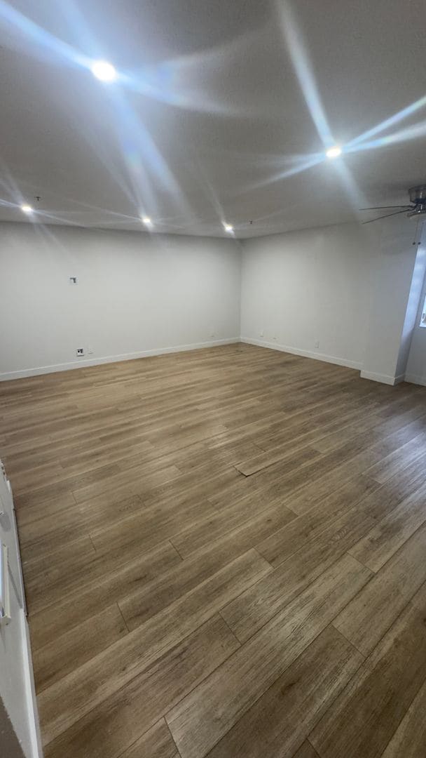 Building Photo - WALNUT - SANTA ANA