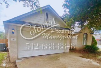 Building Photo - 1501 Darjeeling Dr
