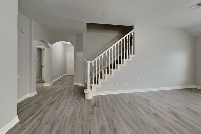 Building Photo - 8902 Carmel Grove Ln