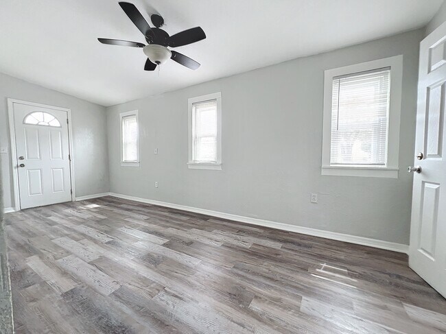 Foto del edificio - 1800 N 12th St