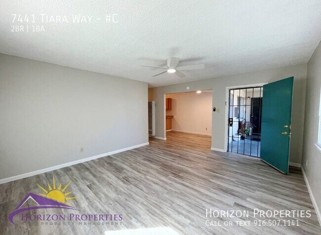 Foto del edificio - 7441 Tiara Way