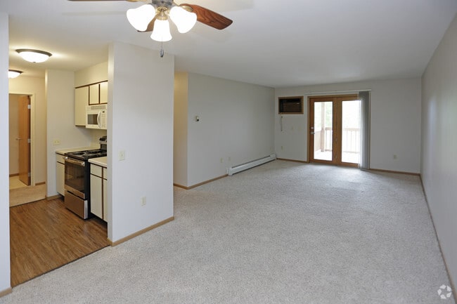 2BR, 1BA - 936 SF - St. Croix Village Apartments