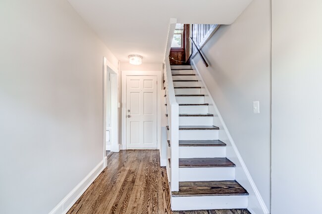 Foto del edificio - 206 Loudoun St SW