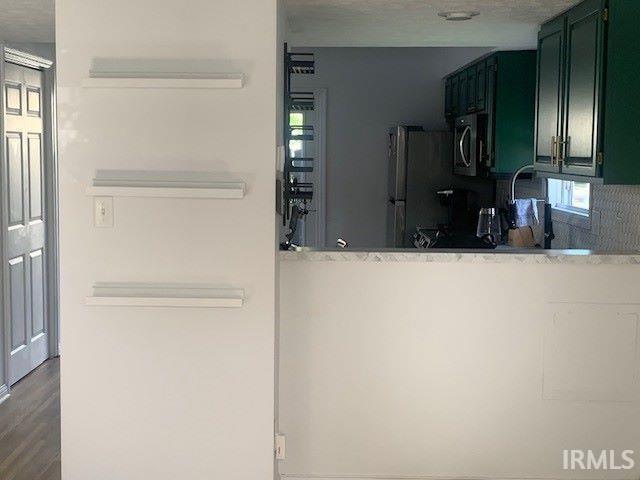 Foto del edificio - 720 E Sherwood Hills Dr