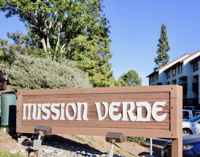 Foto del edificio - 6151 Rancho Mission Rd