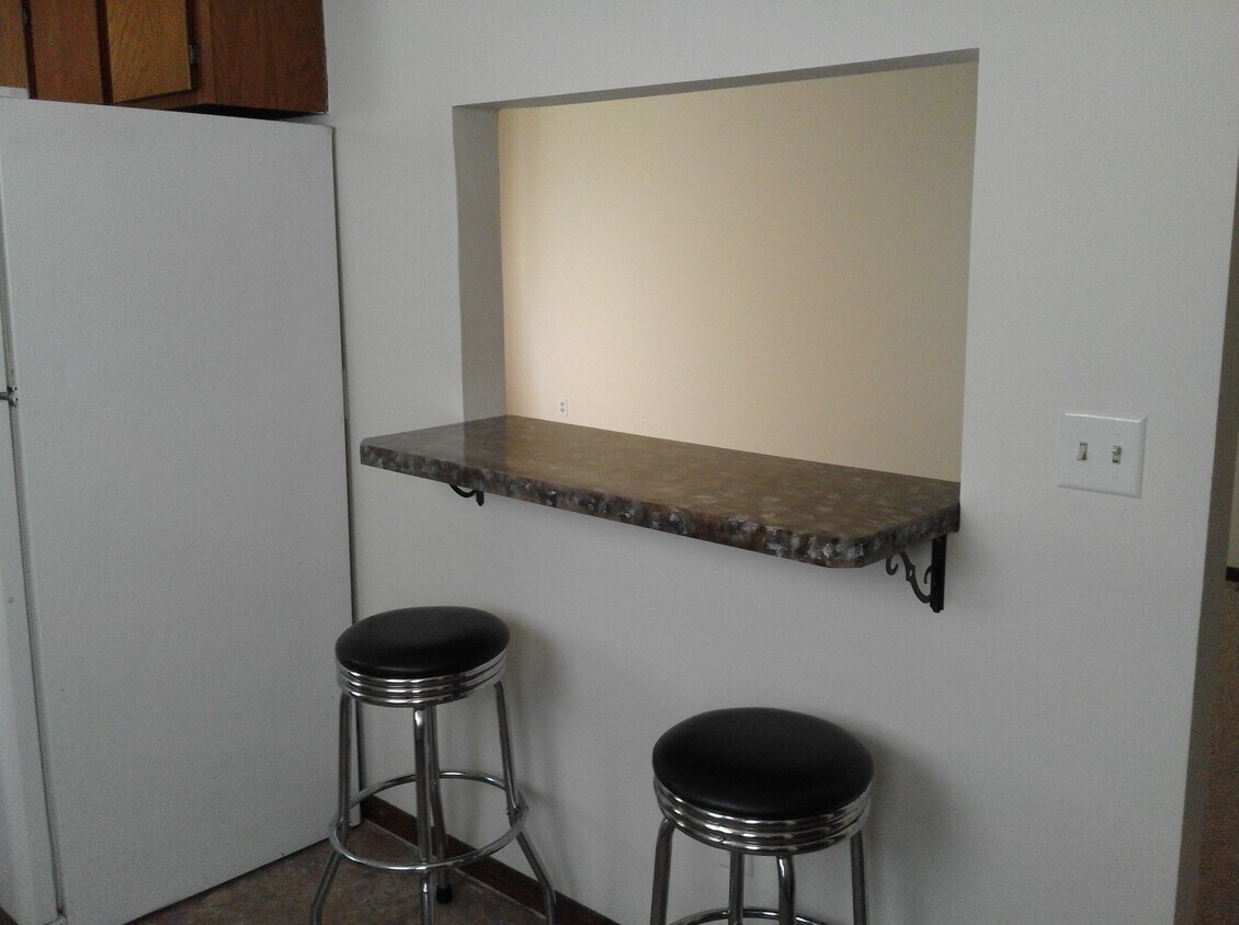 110 Dr, Newton, KS 67114 Townhome Rentals in Newton KS