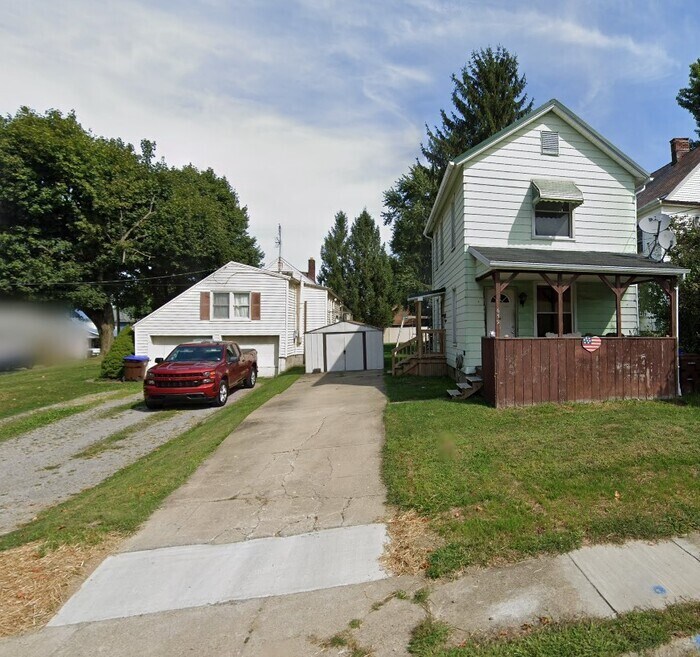 Foto principal - 659 Fisher Hill St