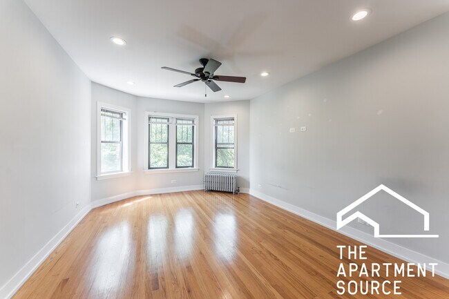 Foto del edificio - 4549 N Leavitt St